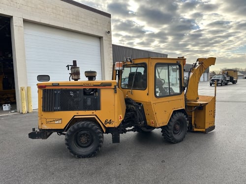 2008 Trackless MT5