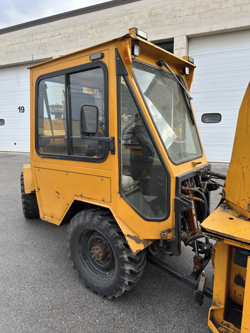 2008 Trackless MT5
