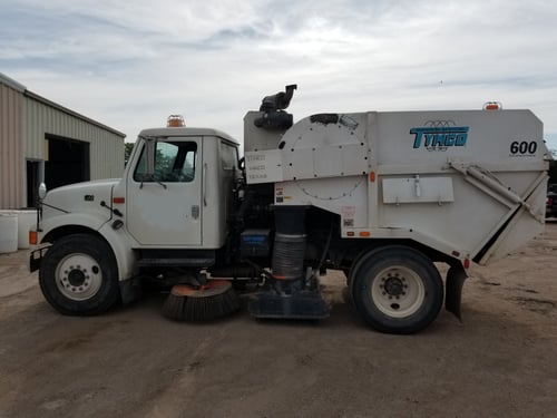 1994 Tymco 600 Street Sweeper