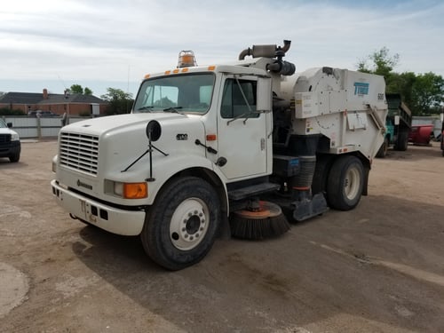 1994 Tymco 600 Street Sweeper