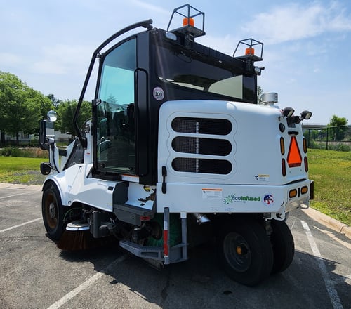 2014 Elgin Pelican NP Street Sweeper