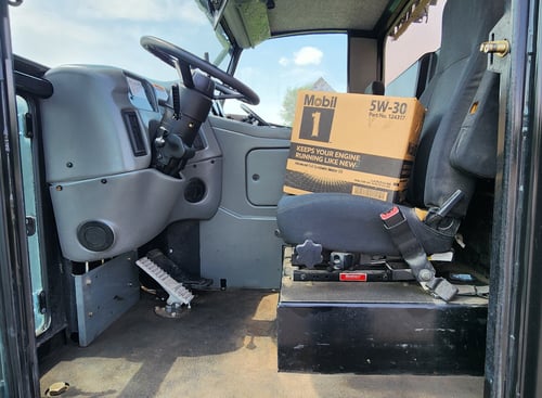 2014 Elgin Pelican NP Street Sweeper