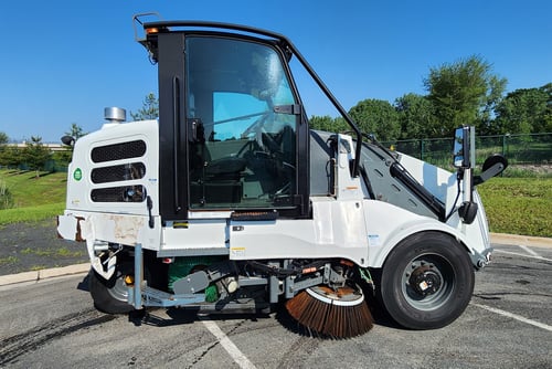 2014 Elgin Pelican NP Street Sweeper