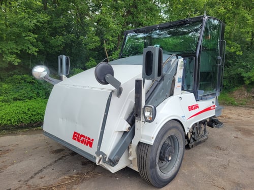 2016 Elgin Pelican NP Street Sweeper
