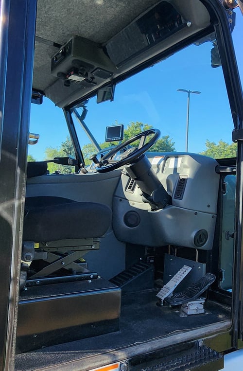 2015 Elgin Pelican NS Street Sweeper