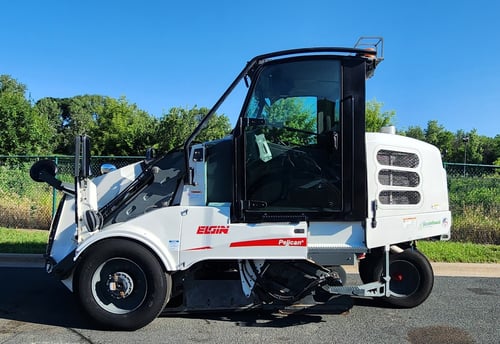 2015 Elgin Pelican NS Street Sweeper