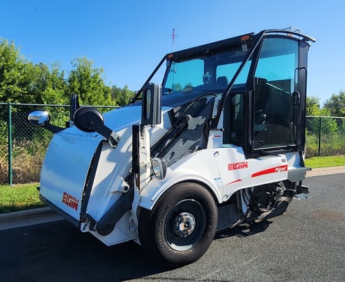 2015 Elgin Pelican NS Street Sweeper