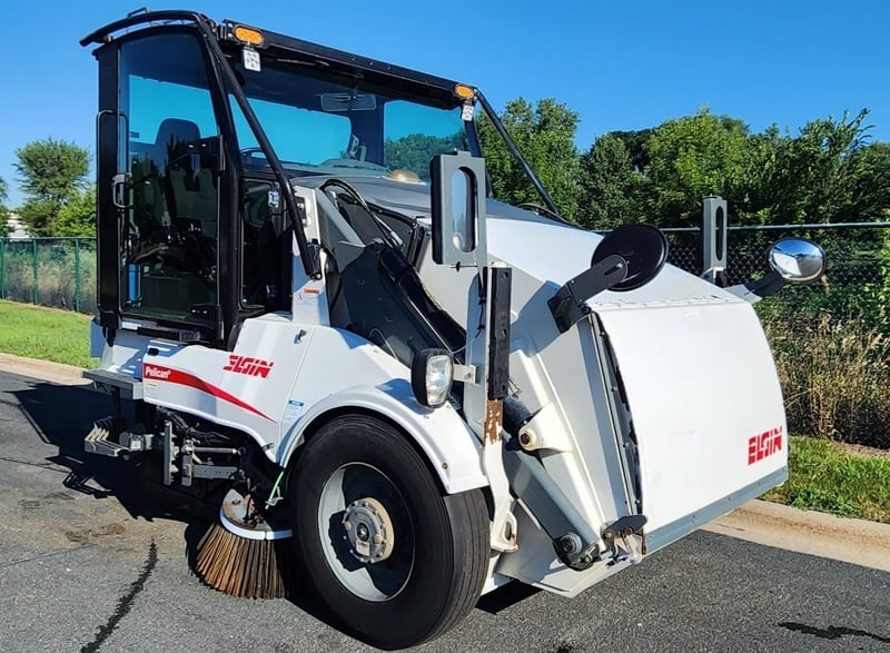 2015 Elgin Pelican NS Street Sweeper Featured Image