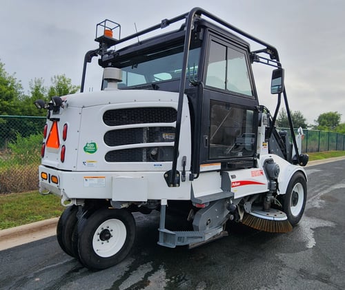 2009 Elgin Pelican NS Street Sweeper