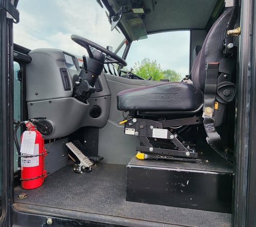 2016 Elgin Pelican NP Street Sweeper