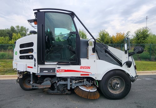 2016 Elgin Pelican NP Street Sweeper