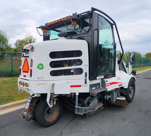 2016 Elgin Pelican NP Street Sweeper