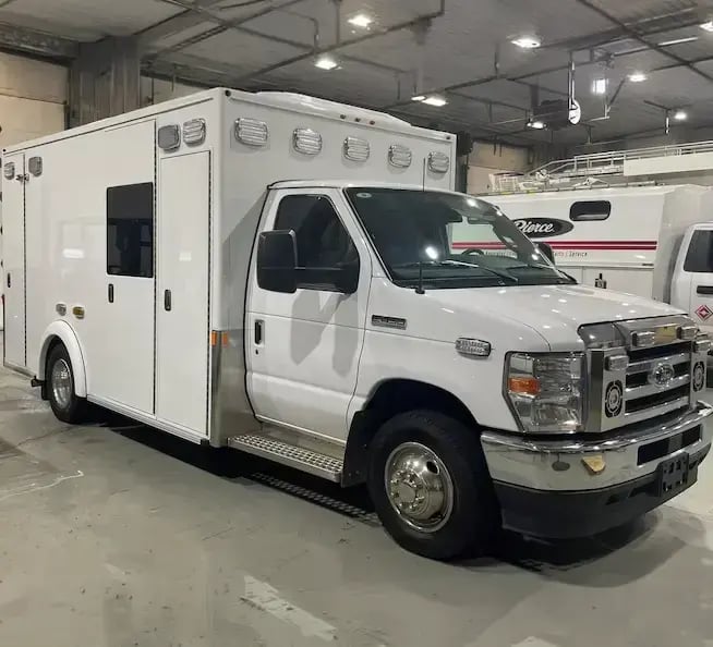 Demers-Type-III-MX164-Ambulance-Front Left