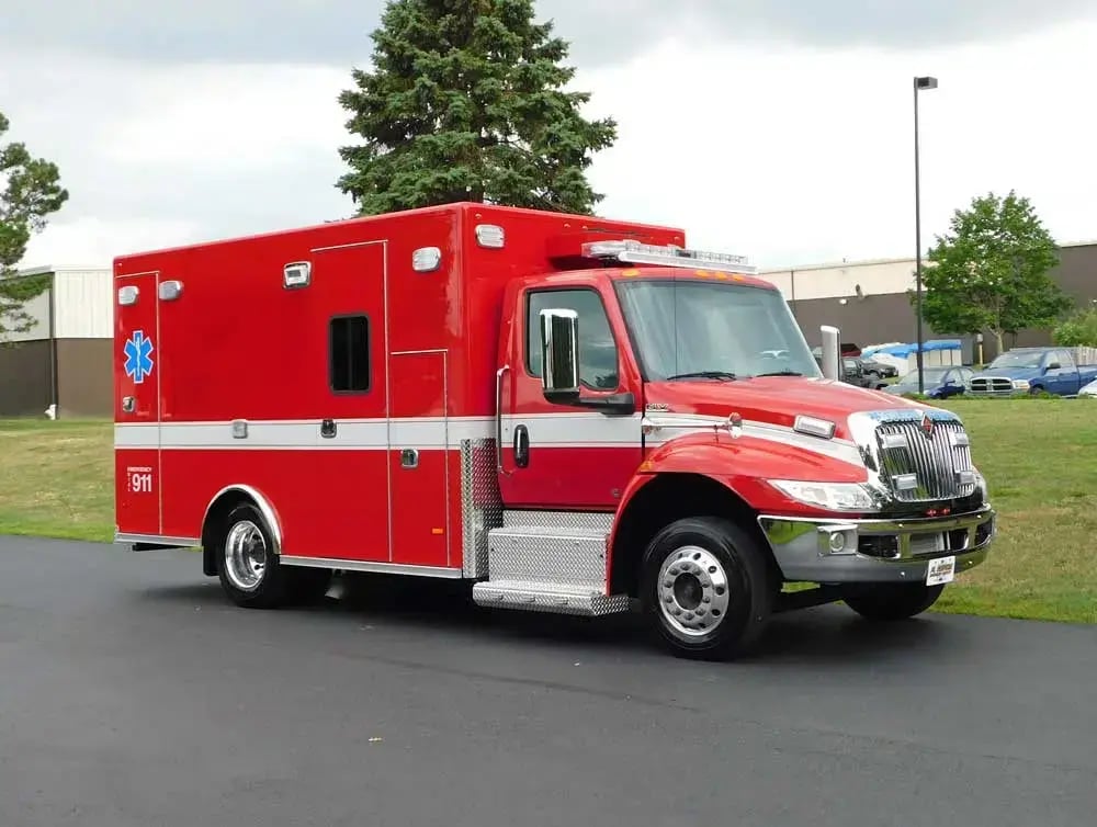 PL Custom Titan 176 mounted on an International medium-duty chassis, engineered for high-demand EMS response and long-term service life.