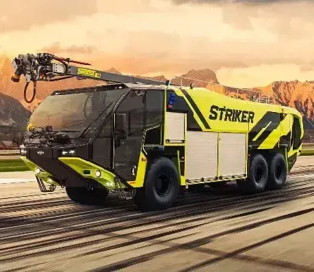 oshkosh-striker-6x6-snozzle-firefighting-truck