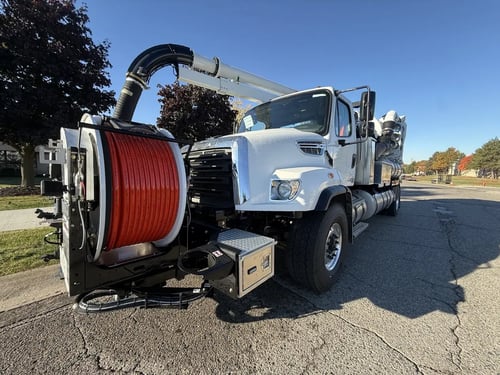 Front driver angle of an in-stock 2027 Vactor 2100i at MacQueen
