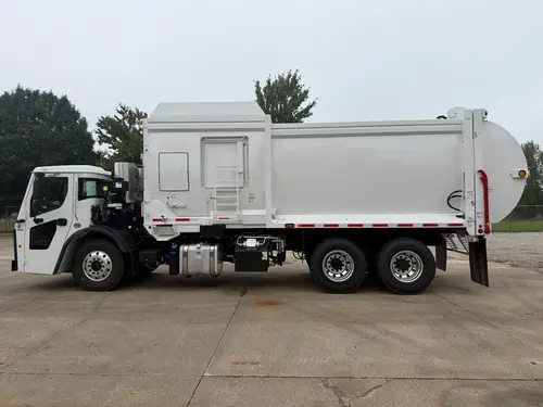 2027 McNeilus ZR Driver Side Image