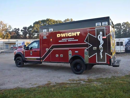ford-f550-ambulance-passenger-front-quarter-view