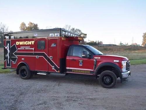 ford-f550-ambulance-passenger-front-quarter-view