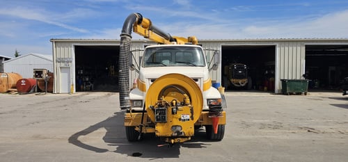 1997 Vactor 2110 PD