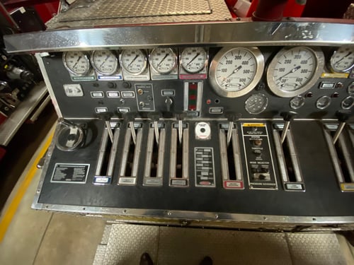 1996 Pierce Saber TM Pumper