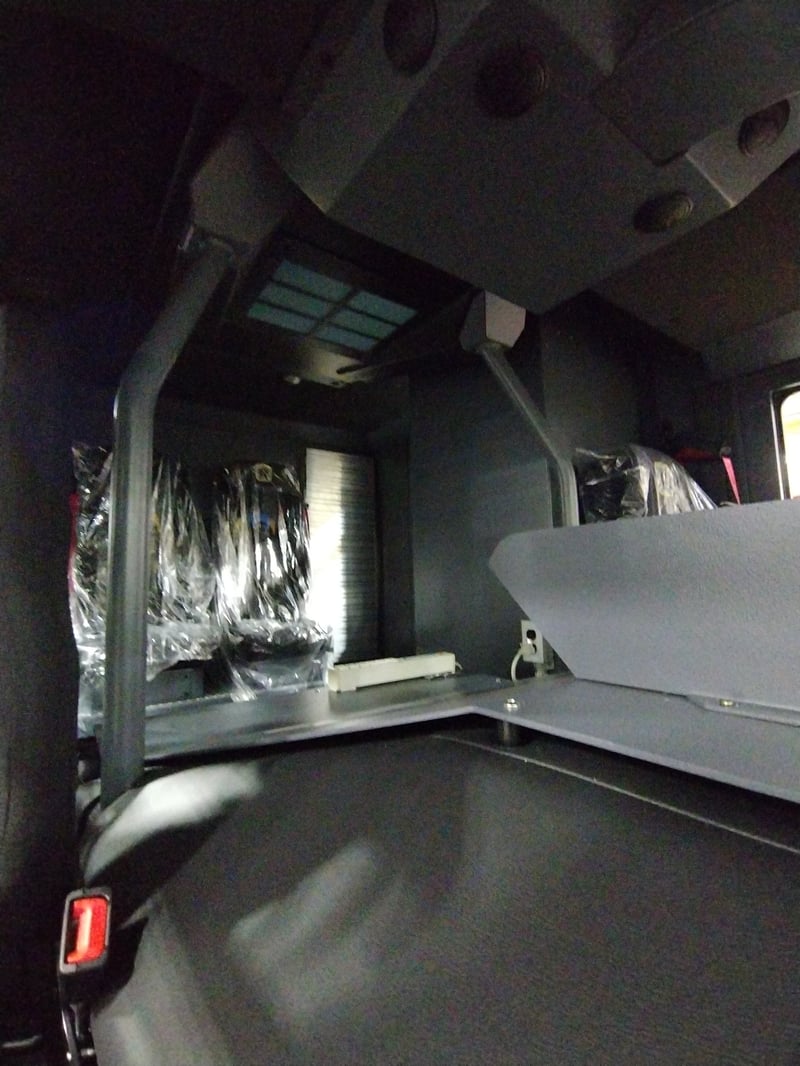 40905 01 10 31 2025 (10) jpg