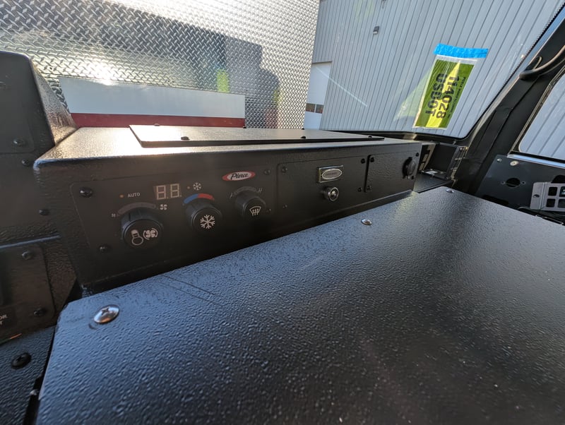 41935 01 10 10 2025 (11) jpg