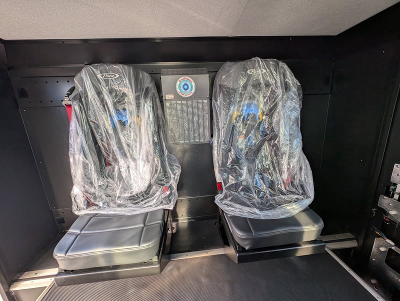 41935 01 10 10 2025 (28) jpg