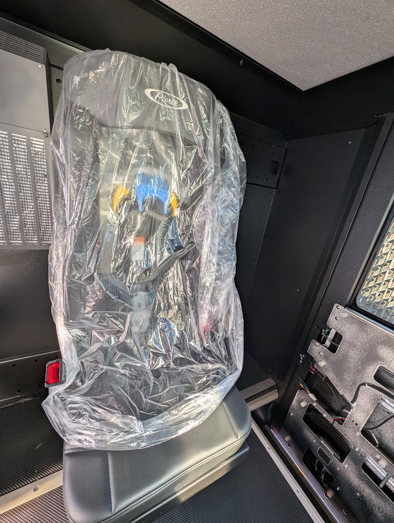 41935 01 10 10 2025 (29) jpg