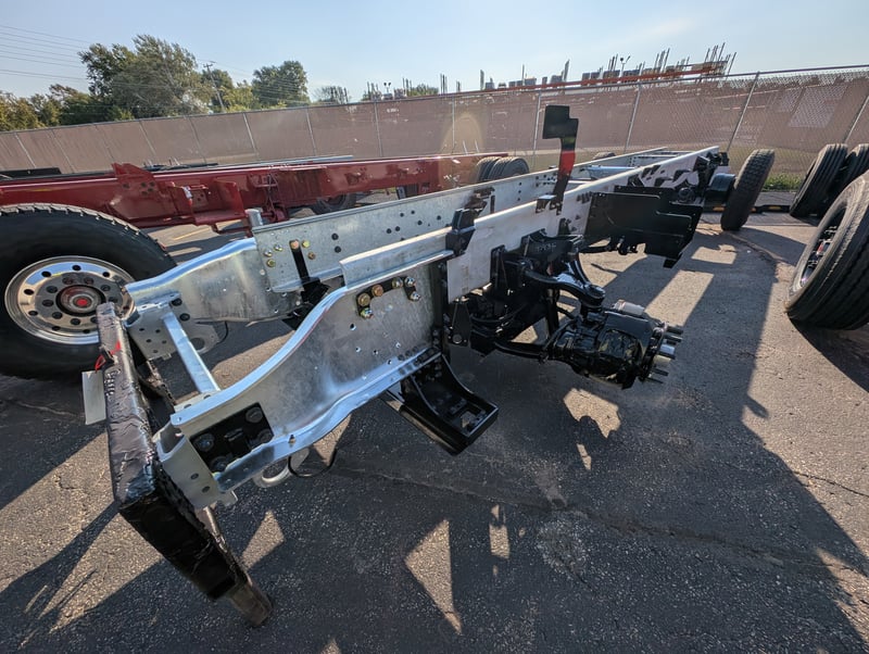 41935 01 10 10 2025 (45) jpg