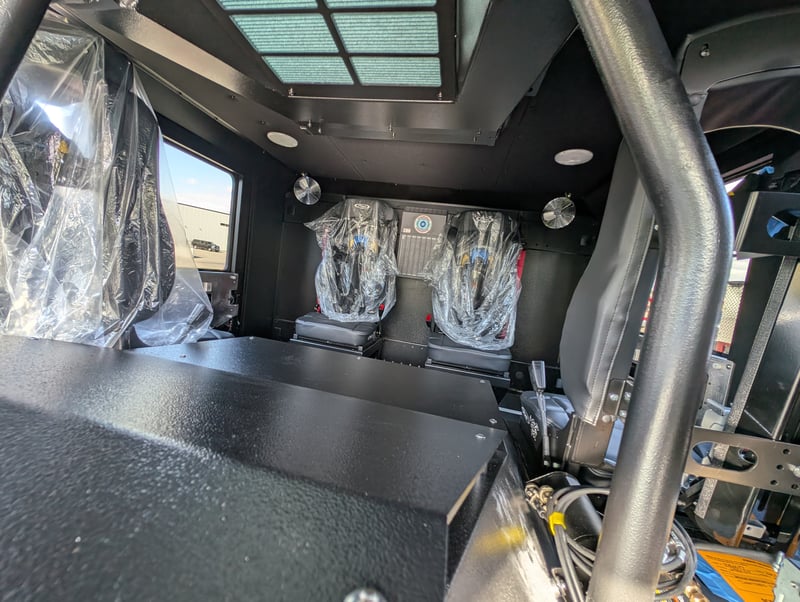 41935 04 10 31 2025 (57) jpg