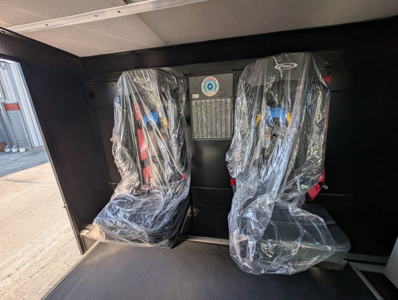 41938 02 10 10 2025 (27) jpg