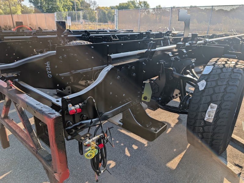 44220 10 10 2025 (12) jpg