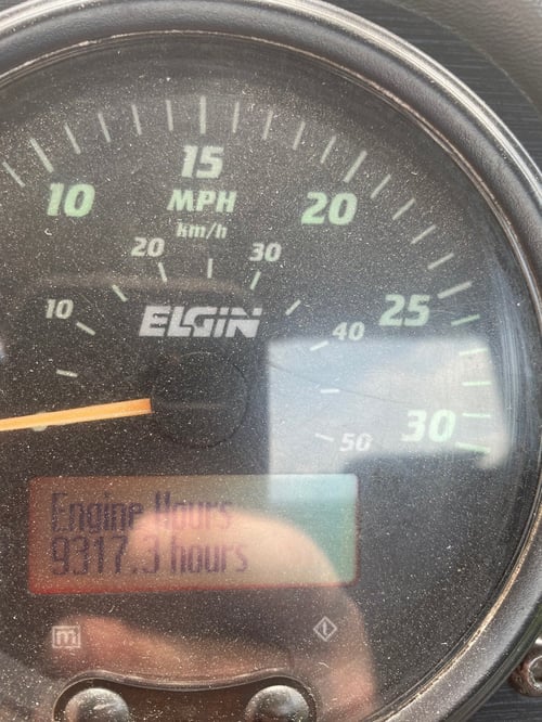 2015 Elgin Pelican NP Street Sweeper