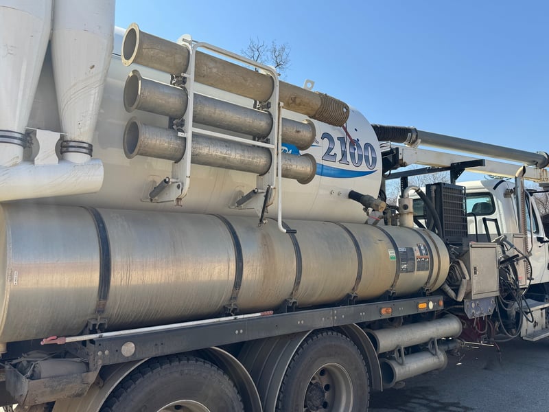 Curb Body Tank Trash Pump jpg