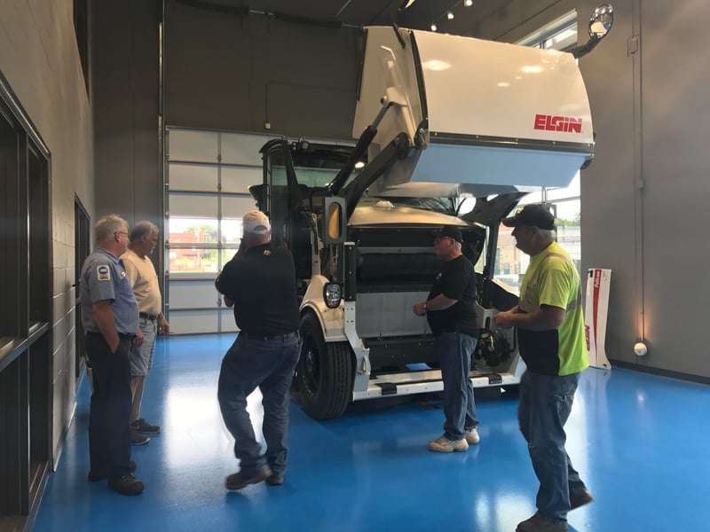 Brooklyn Center, MN – 2017 Elgin Pelican Street Sweeper