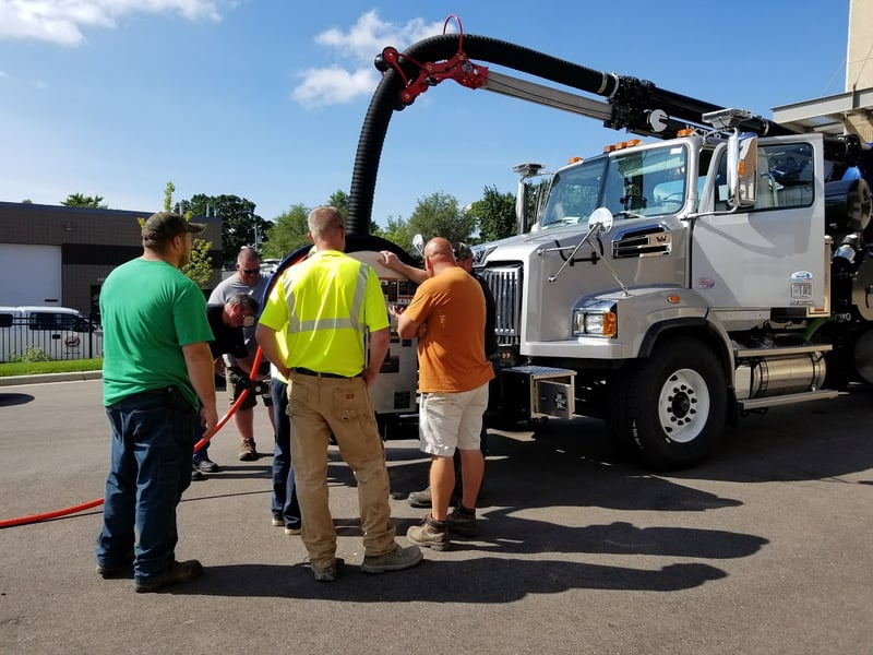 Burnsville,MN – 2017 Vactor 2100 Plus PD