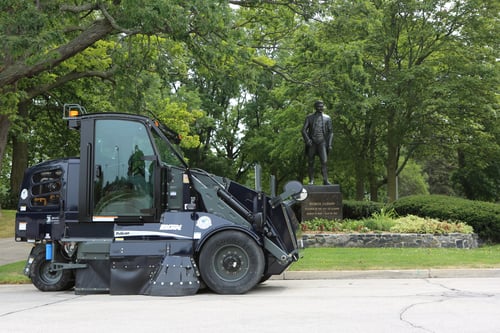 Cudahy, Wisconsin – 2017 Elgin Pelican Street Sweeper