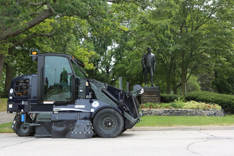 Cudahy, Wisconsin – 2017 Elgin Pelican Street Sweeper
