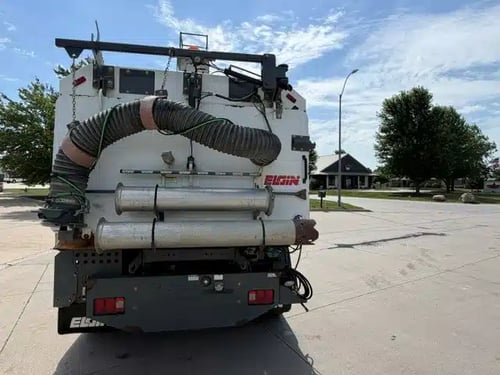 Used 2015 Elgin Whirlwind street sweeper rear photo
