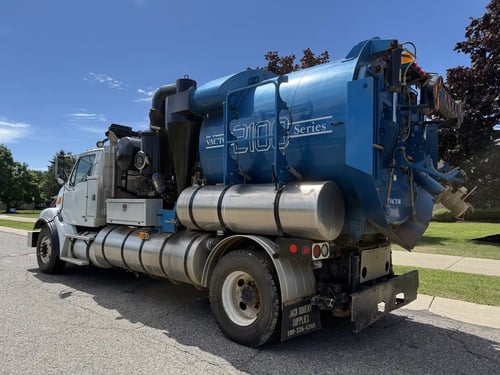 2006-vactor-2100-classic-rear-driver-side