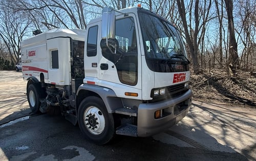 2008 Whirlwind GMC T7500