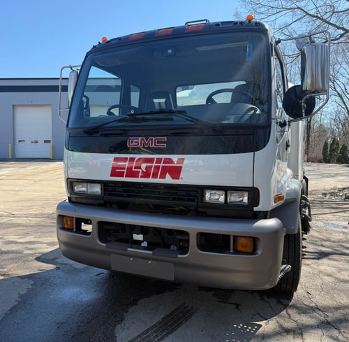 2008 Whirlwind GMC T7500