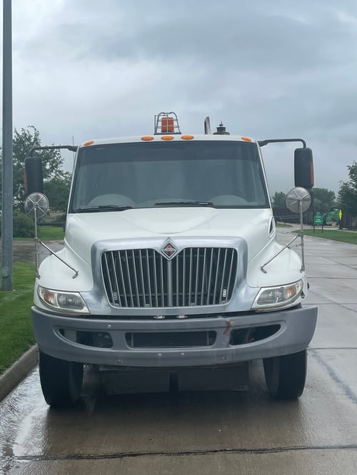 2014 Tymco 600 Street Sweeper