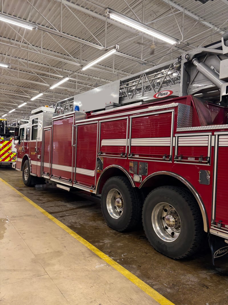 2008 Pierce Velocity 75'
