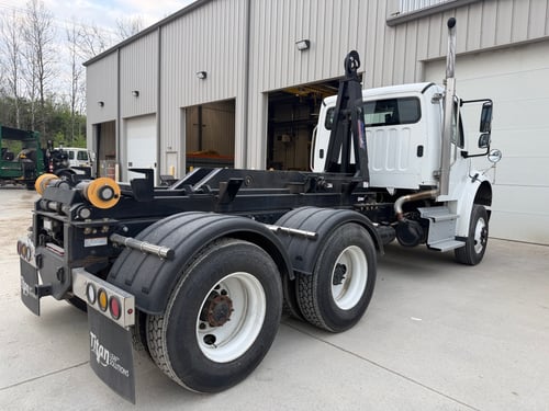 2024 Freightliner M2