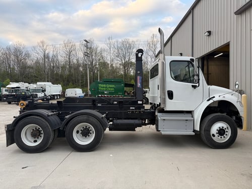 2024 Freightliner M2