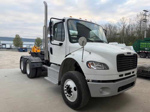 2024 Freightliner M2