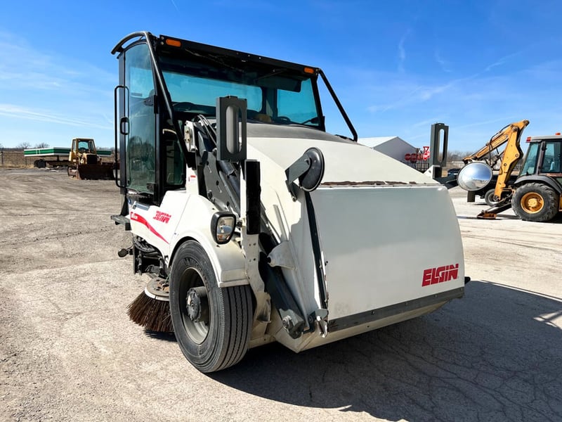 2016 Elgin Pelican NP Street Sweeper Featured Image
