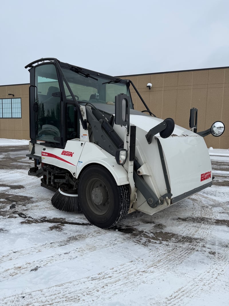 2015 Elgin Pelican NP Featured Image